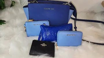 Bag of the Day: Michael Kors: Selma Medium  Messenger Crossbody/ Is It Really A  Medium Size Bag?