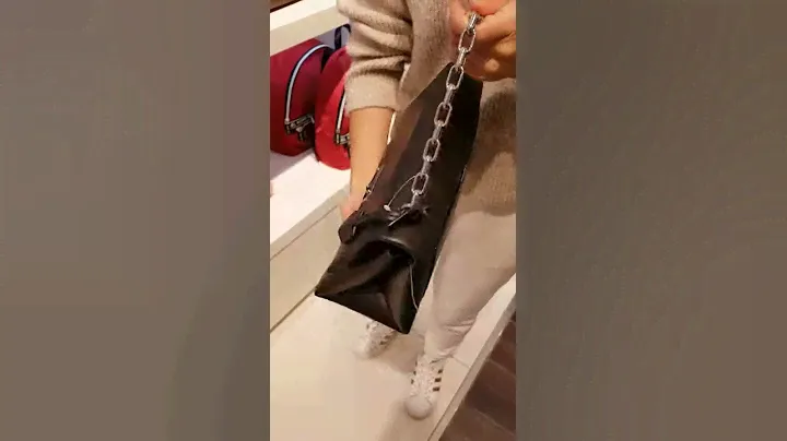 Обзор сумки Cece large shoulder bag Michael Kors в аутлете!!! Доступна к заказу.