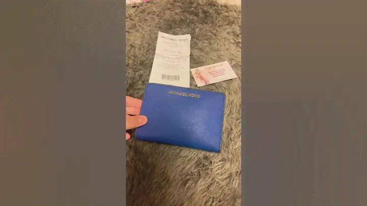 Michael Kors Medium card Case Carryall in Sapphire