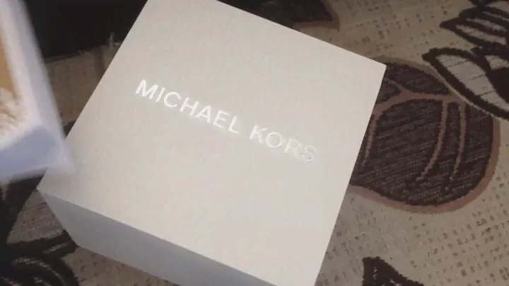 Оригинал Michael KORS серия Sawyer МК2425