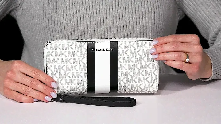 MICHAEL Michael Kors Jet Set Travel Continental SKU: 9887523