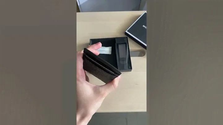 Картхолдер Michael Kors с зажимом в коробке (Чёрный)