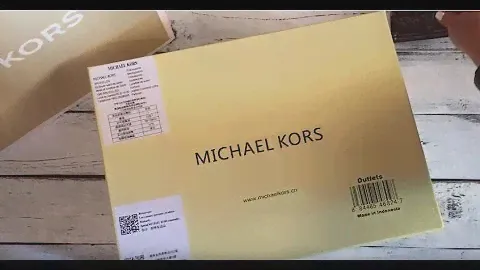 Распаковка рюкзака Michael Kors medium black Rhea. Unboxing Backpack Michael Kors medium black Rhea