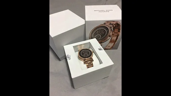 Michael Kors Sofie Smartwatch - Unboxing | Setup | Customization