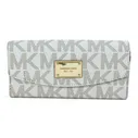 Женский кошелек Michael Kors Signature