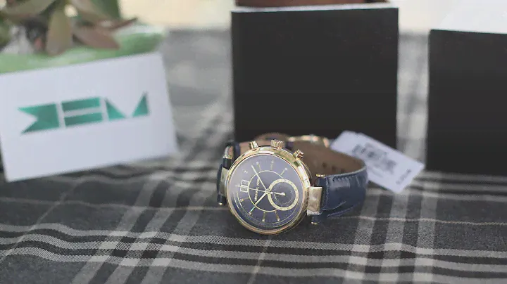 Trải nghiệm Đồng Hồ Michael Kors - MK2425 Women Sawyer Gold-Tone Watch