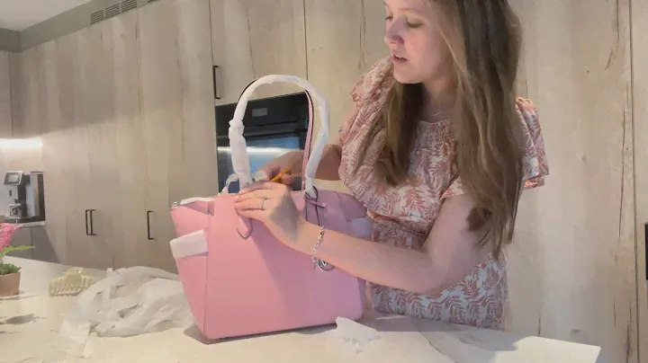 Unboxing Michael Kors Marilyn Medium Saffiano Leather Tote Bag