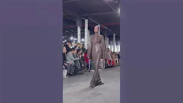 suits, leopard skirt, jersey dresses in Michael Kors Fall-winter 2023 Fashion show 🔥🔥🔥